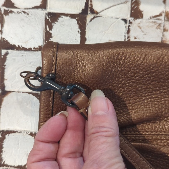 COACH Leather large Wristlet - Picture 6 of 6